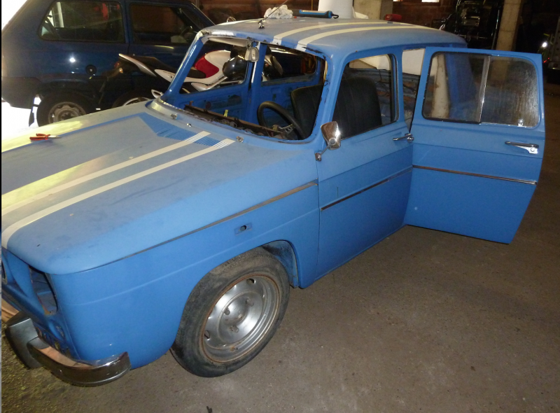 Renault8and-06.png