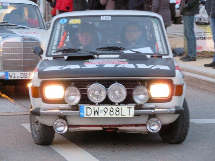 zastava.jpg