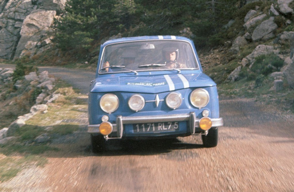 Renault-R8-Gordini-bizarre.jpg