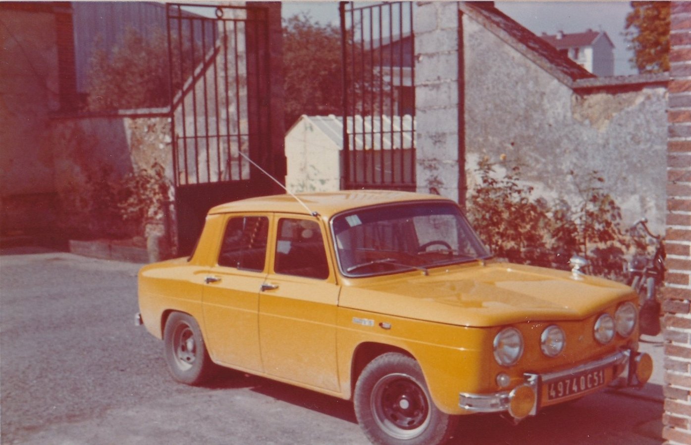 R8S-1970-1.jpg