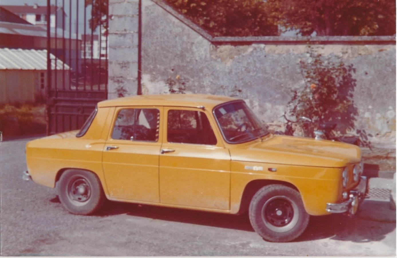 R8S-1970-2.jpg