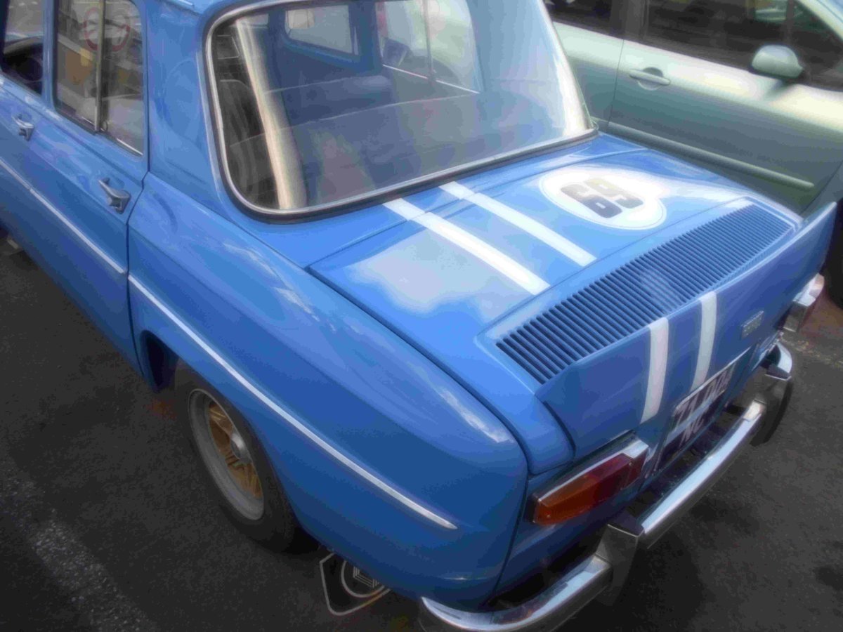 Caisse R8 Gordini avec carte grise
