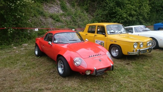 Montée historique d'Urcy-03.jpg Montée historique d'Urcy-03.jpg