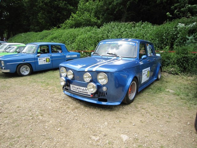 Montée historique d'Urcy-06.jpg Montée historique d'Urcy-06.jpg