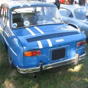 R 8 Gordini vue arrière