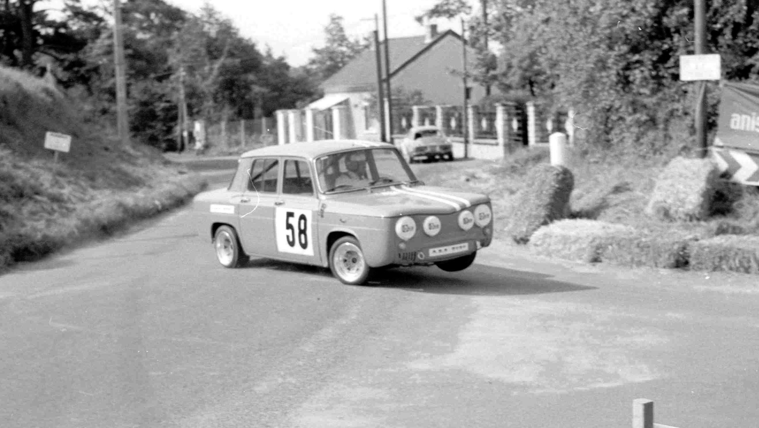 1977-Course de cote de Méréville .jpg