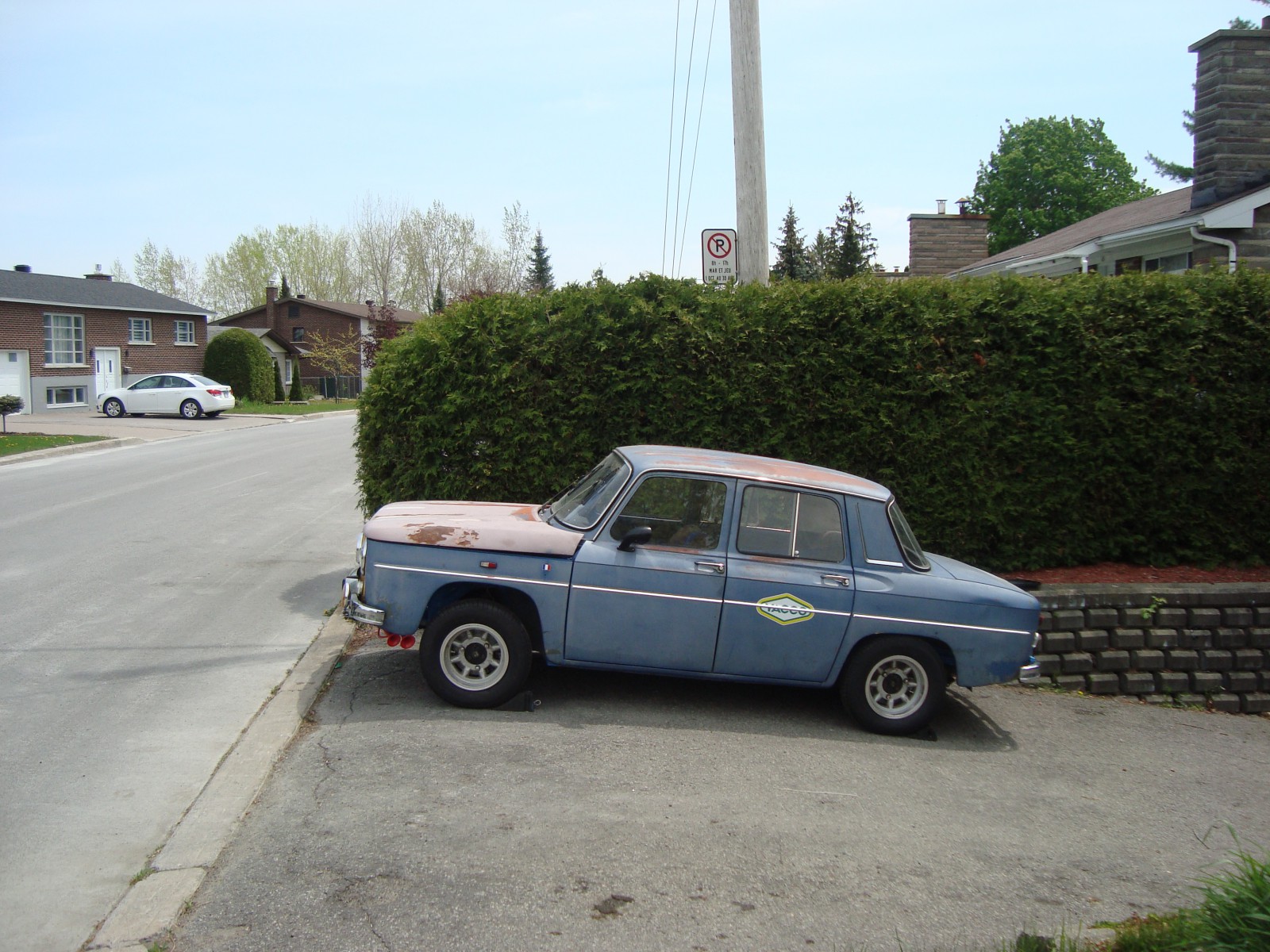 r8 rat rod au sol et mobile