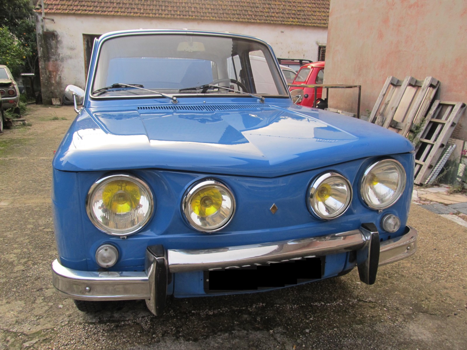 Renault 8 S 002